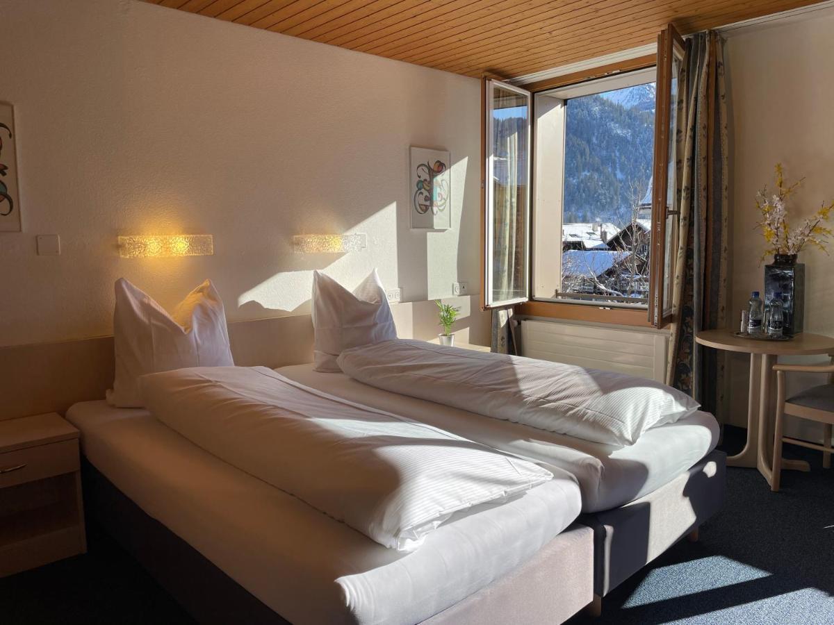 Dinh Residence Zweisimmen Exteriér fotografie