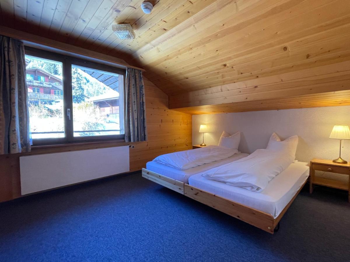 Dinh Residence Zweisimmen Exteriér fotografie
