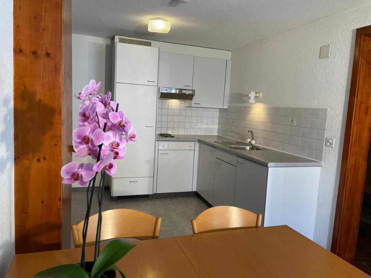 Dinh Residence Zweisimmen Exteriér fotografie